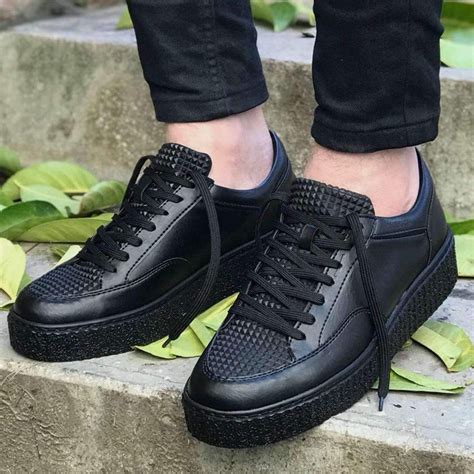 best black casual sneakers men's.